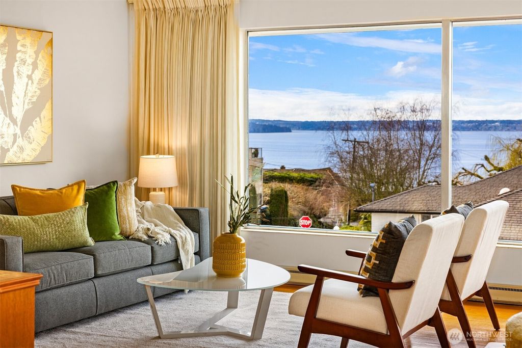 Photo of 5726 SW Spokane Street, Seattle, WA 98116 (MLS # 2494074)