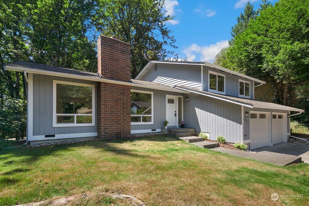 Photo of 10513 NE 151st Street, Bothell, WA 98011 (MLS # 2127350)