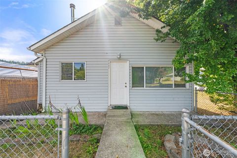 222 Emery Avenue S South Prairie WA 98385