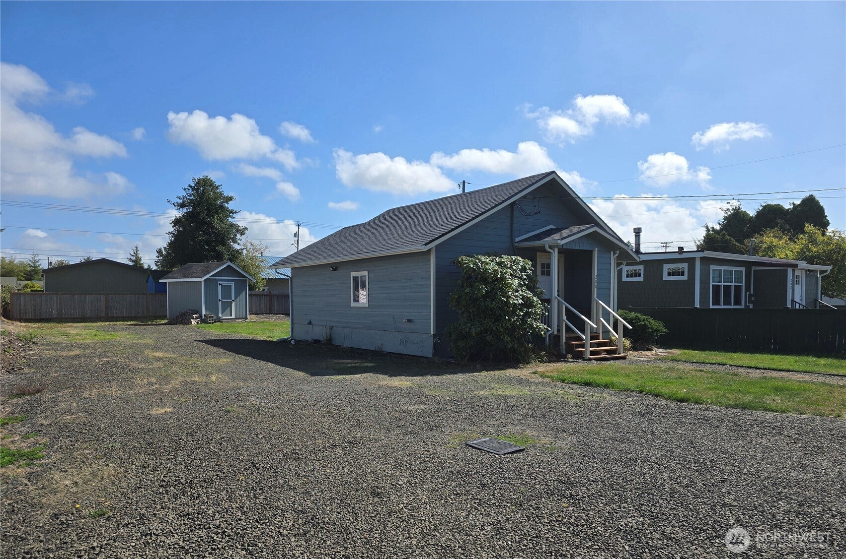 208 N Hoquiam Street