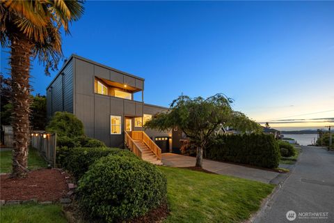 1005 N 33rd Street Renton WA 98056