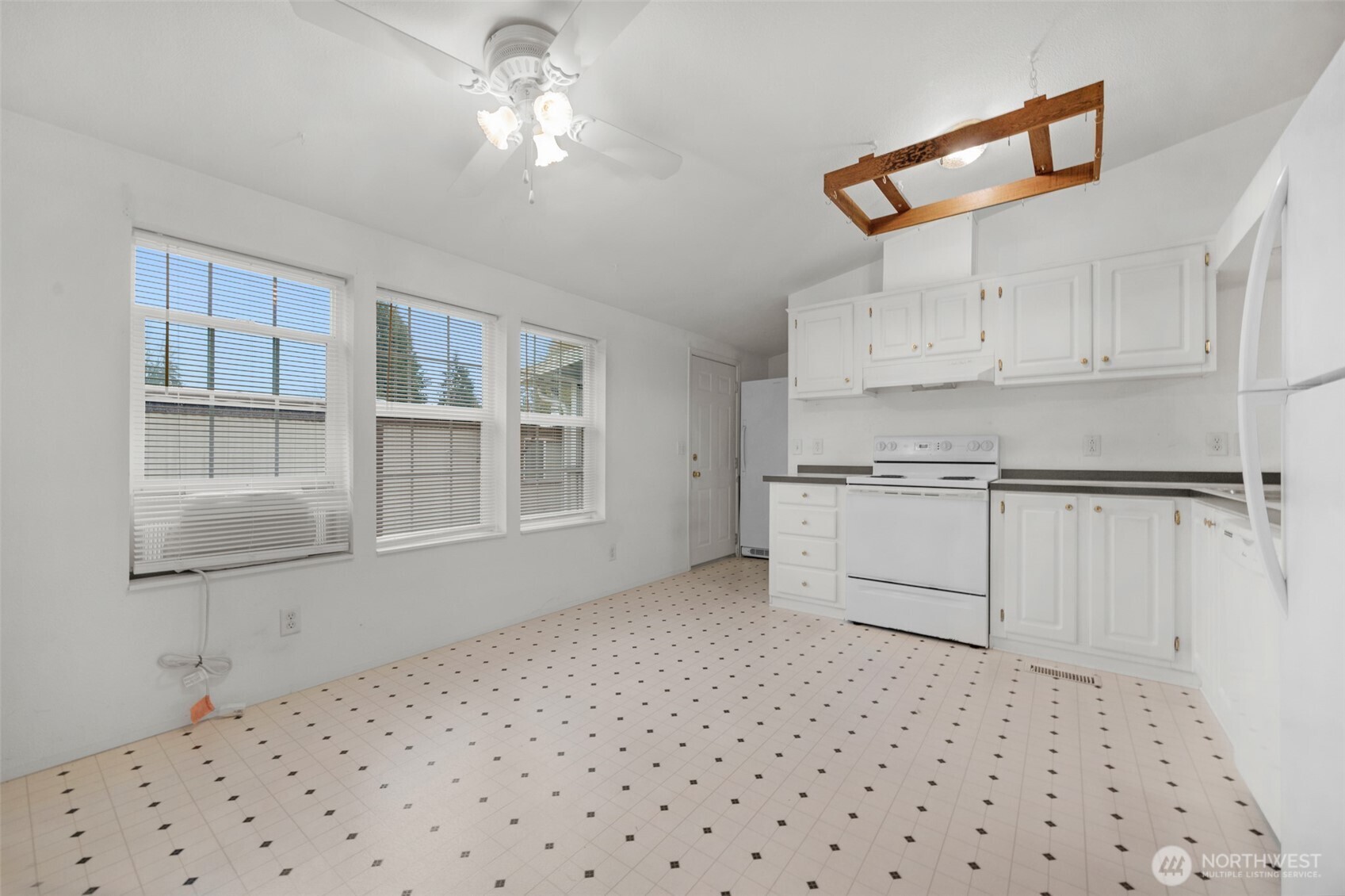 9425 56 Street SE 40