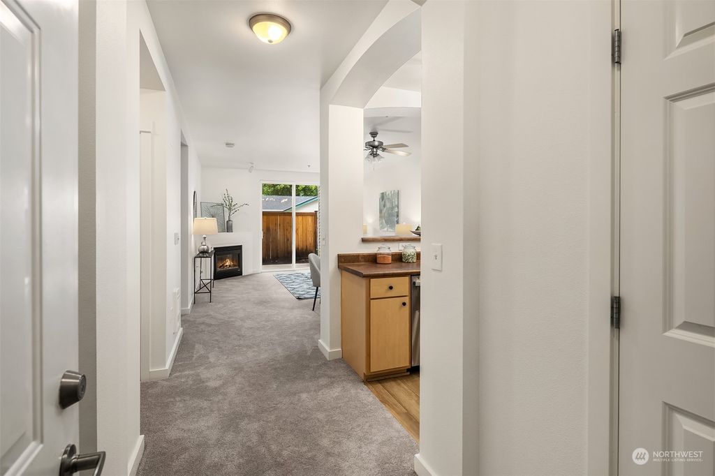 Photo of 13301 SE 79th Place #C107, Newcastle, WA 98059 (MLS # 2129593)