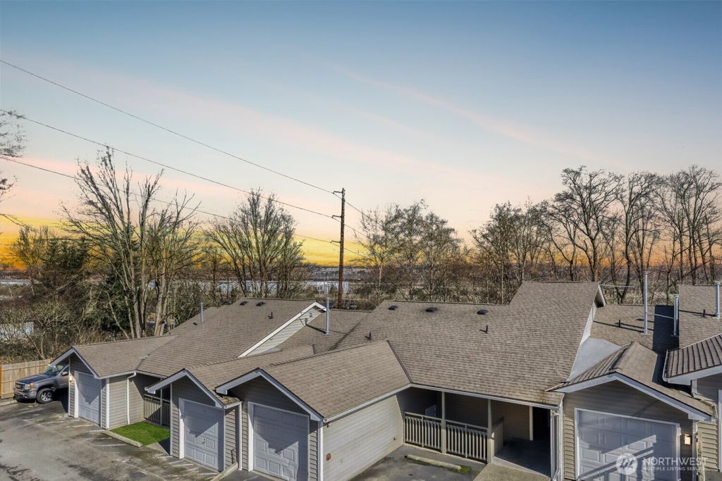 Photo of 901 Marine View Drive #202, Everett, WA 98201 (MLS # 2484690)