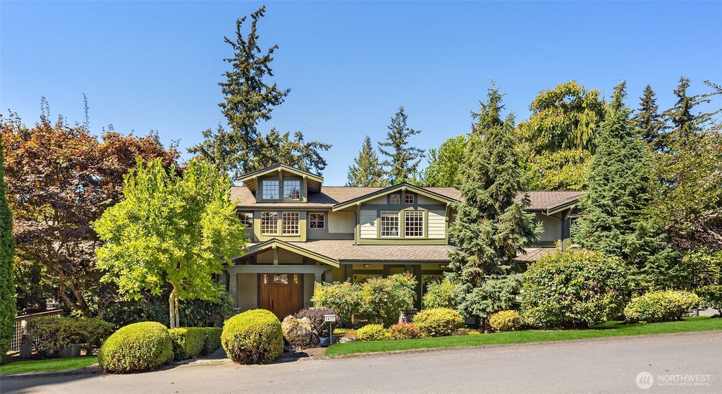 Photo of 1411 8th Street W, Kirkland, WA 98033 (MLS # 2579126)