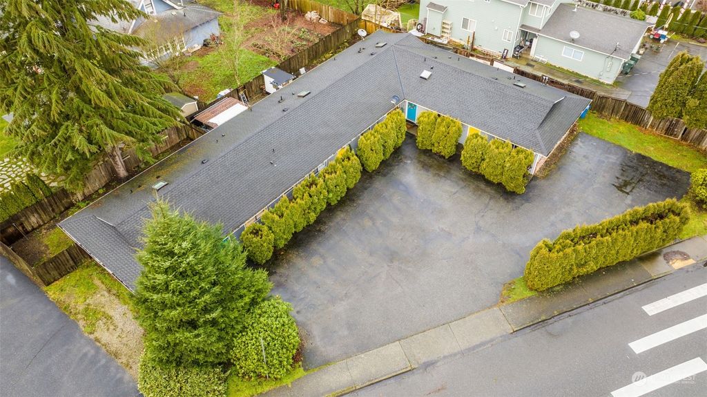 Photo of 710 Maple Avenue, Snohomish, WA 98290 (MLS # 2318745)