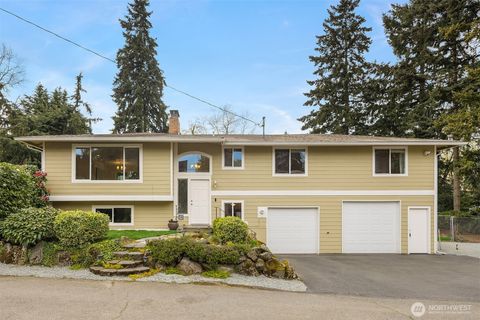 Photo of 4028 S 175th Street, SeaTac, WA 98188 (MLS # 2506802)