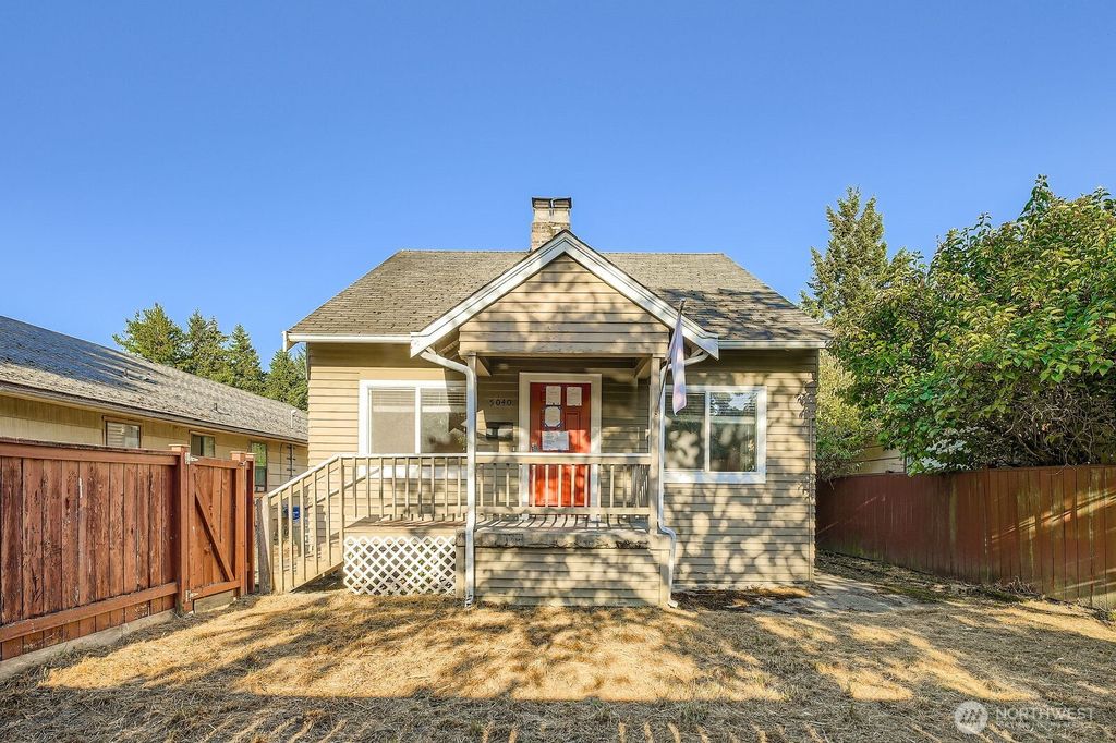 Photo of 5040 35th Avenue SW, Seattle, WA 98126 (MLS # 2413452)