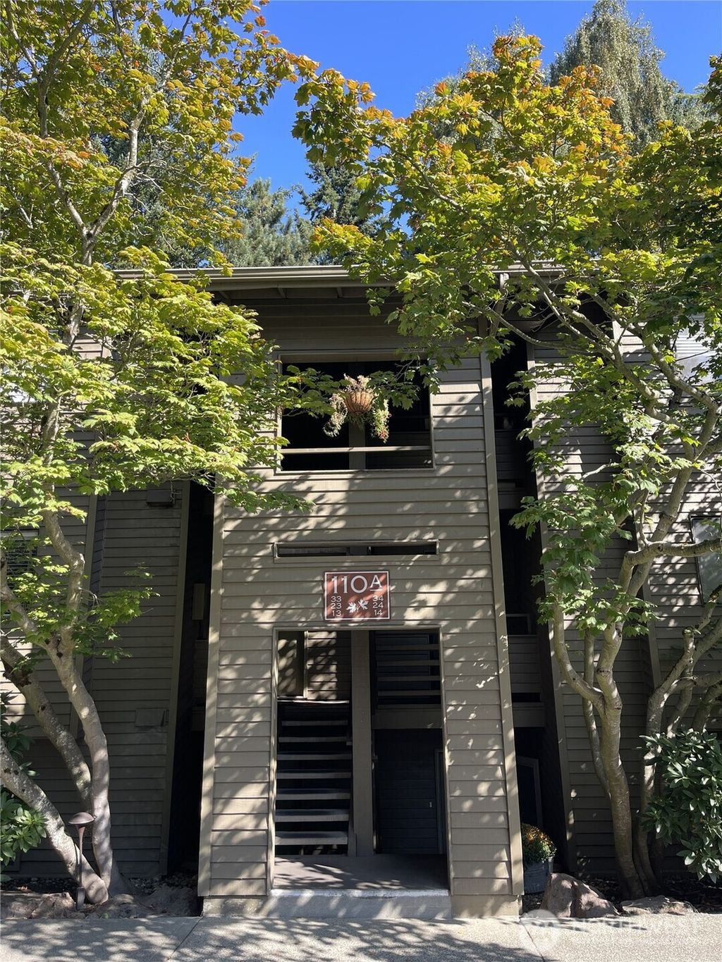 Photo of 110 SW 116th Street #A13, Seattle, WA 98146 (MLS # 2439602)
