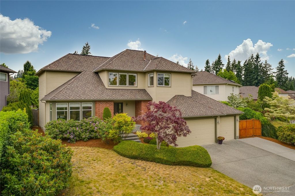 Photo of 11318 34th Drive SE, Everett, WA 98208 (MLS # 2390984)