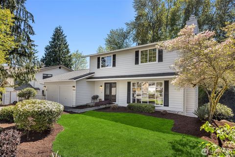 Photo of 10543 158th Avenue NE, Redmond, WA 98052 (MLS # 2516250)