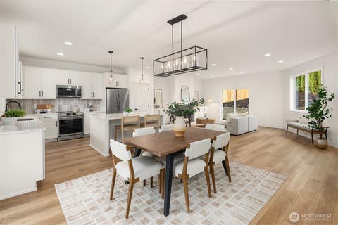 Photo of 404 Edmonds Ave NE, Renton, WA 98056 (MLS # 2557876)