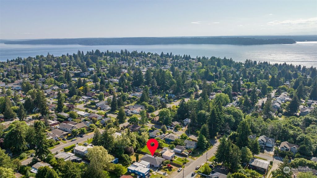 Photo of 3541 SW 97th Street, Seattle, WA 98126 (MLS # 2076966)