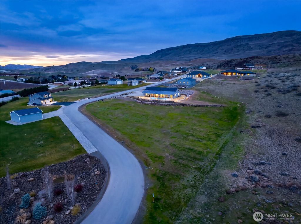 Photo of 0 S NNA Partridge Lane #Lot 1, East Wenatchee, WA 98802 (MLS # 2495760)