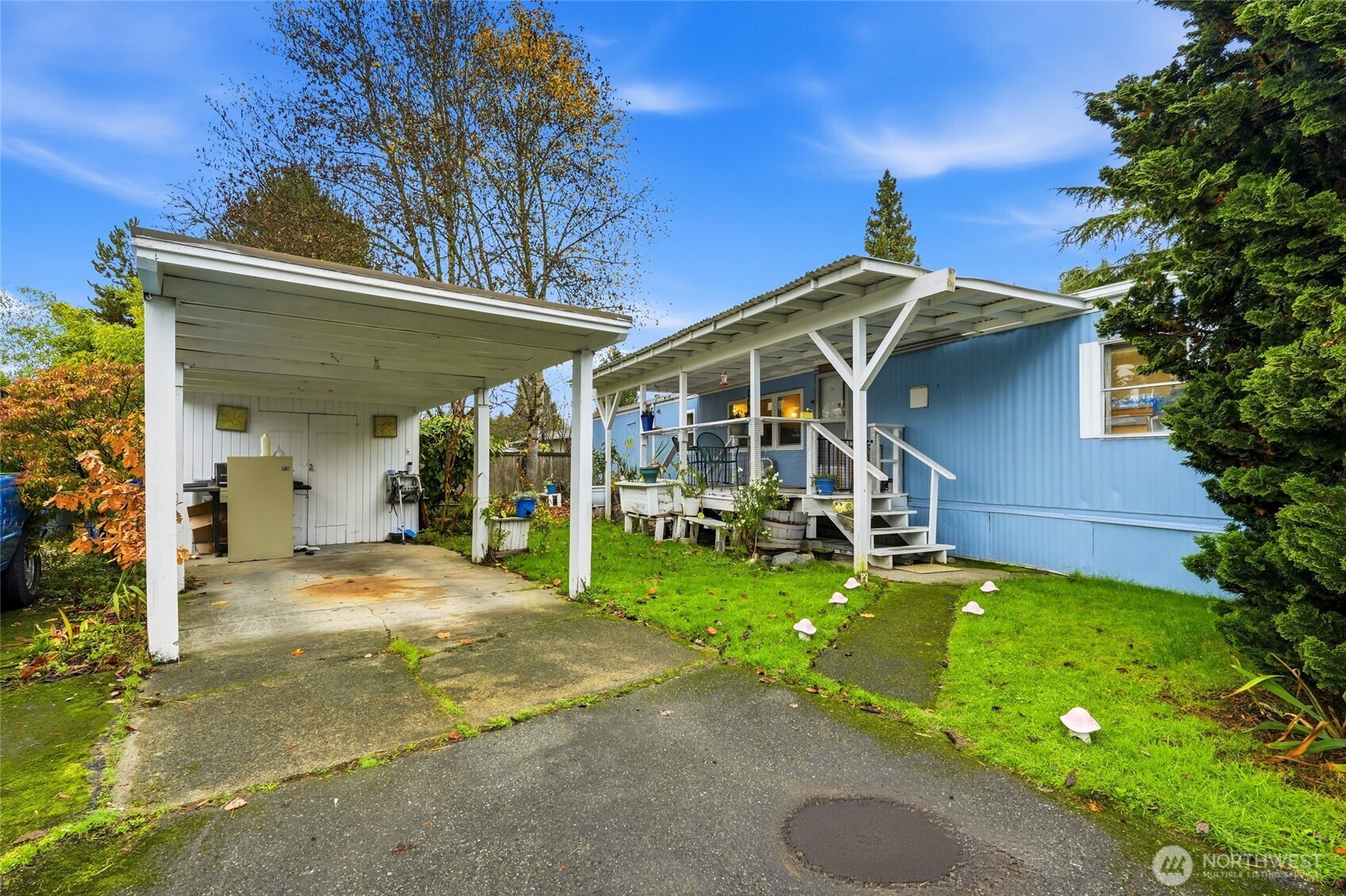 11330 E Riverside Drive 25