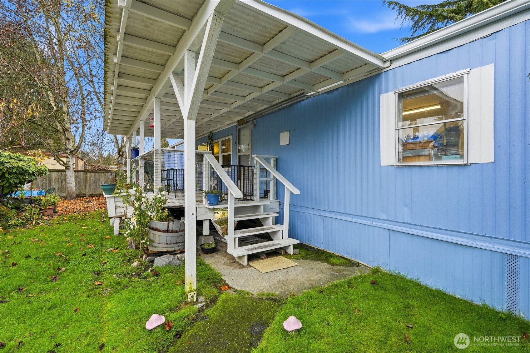 11330 E Riverside Drive 25