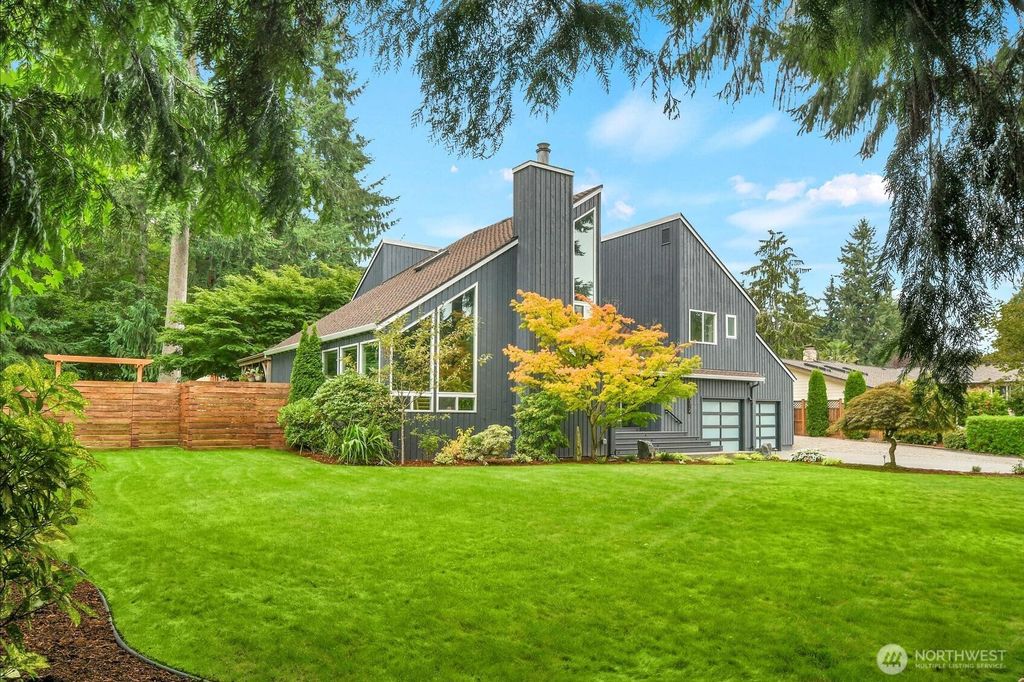 Photo of 17312 7th Avenue W, Bothell, WA 98012 (MLS # 2471986)