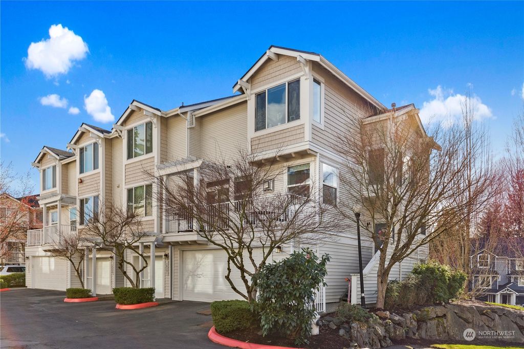 Photo of 16393 118th Court NE, Bothell, WA 98011 (MLS # 2049055)