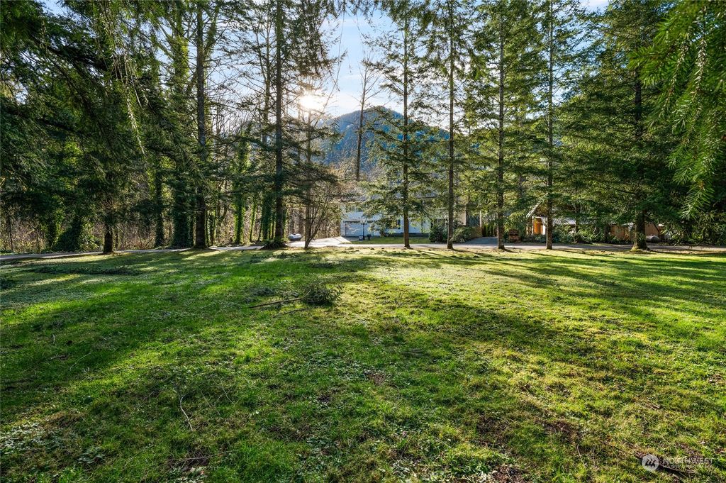 listing image 9364199884137349963