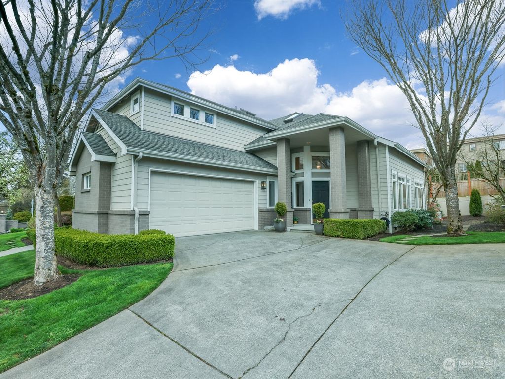 Photo of 130 8th Lane, Kirkland, WA 98033 (MLS # 2215462)