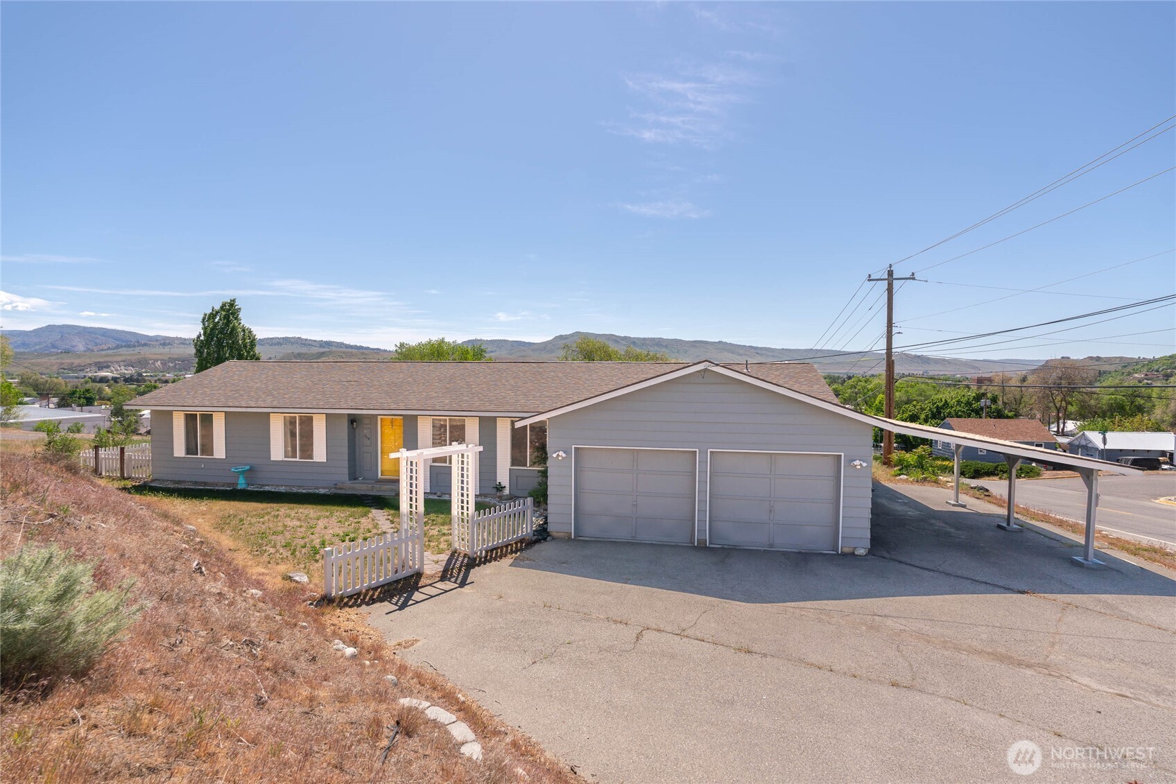 504 Ash Street