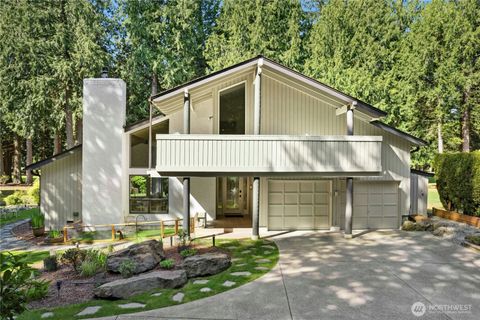 Photo of 21010 NE 33rd Place, Sammamish, WA 98074 (MLS # 2445580)