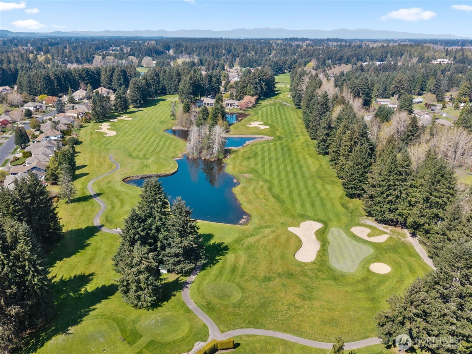 7007 Fairway Lane SE