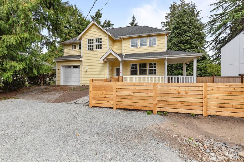 Photo of 11300 Goodwin Way NE, Seattle, WA 98125 (MLS # 2447516)