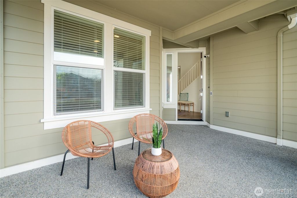 Photo of 16815 37th Dr SE Dr, Bothell, WA 98012 (MLS # 2329606)