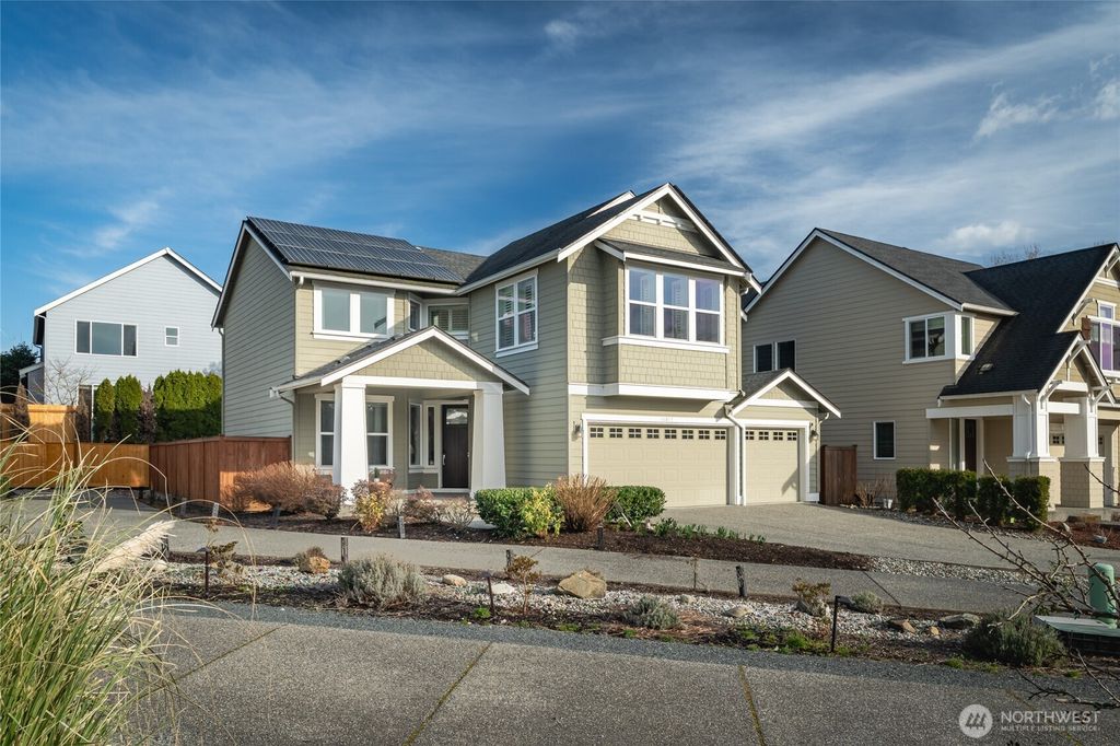 Photo of 16815 37th Dr SE Dr, Bothell, WA 98012 (MLS # 2329606)