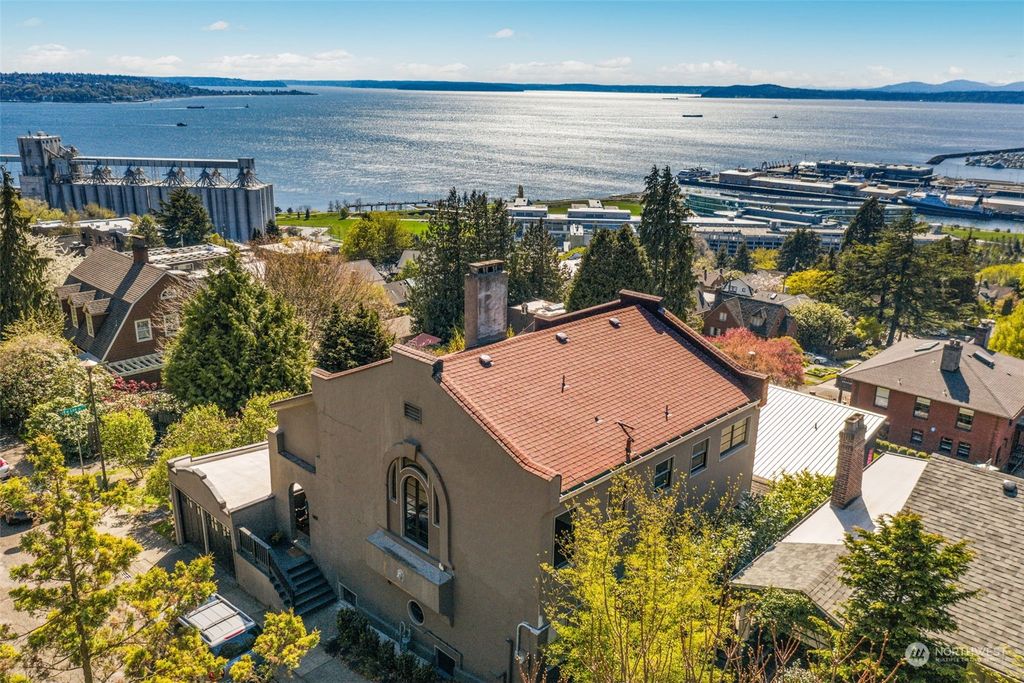 Photo of 1401 8th Avenue W, Seattle, WA 98119 (MLS # 2060987)