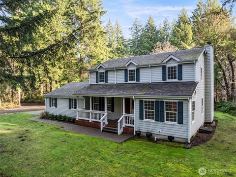 Photo of 4840 Grand Fir Lane NW, Olympia, WA 98502 (MLS # 2478092)
