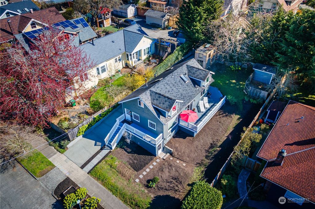 Photo of 3810 Densmore Avenue N, Seattle, WA 98103 (MLS # 2308568)
