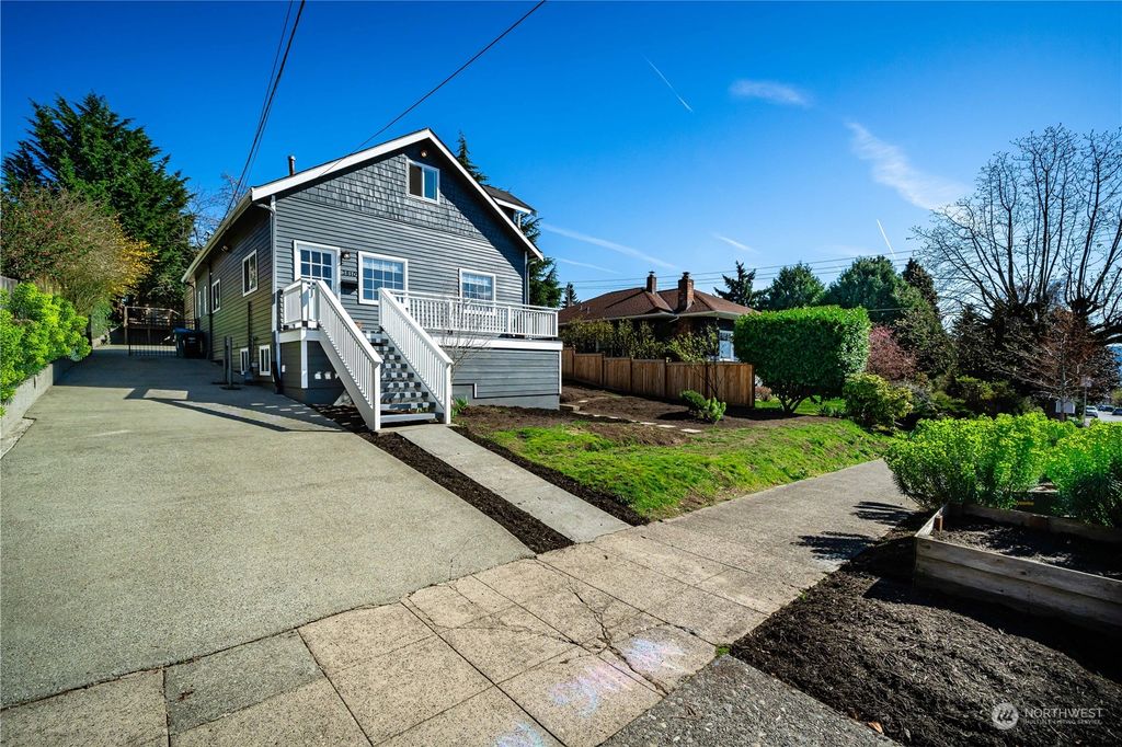 Photo of 3810 Densmore Avenue N, Seattle, WA 98103 (MLS # 2308568)