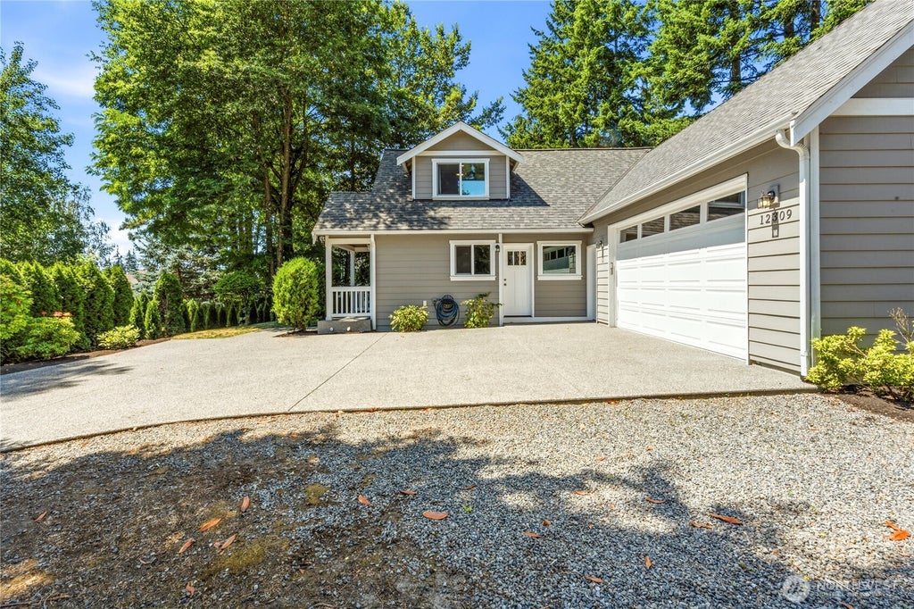 Photo of 12309 80th Avenue NE, Kirkland, WA 98034 (MLS # 2543095)