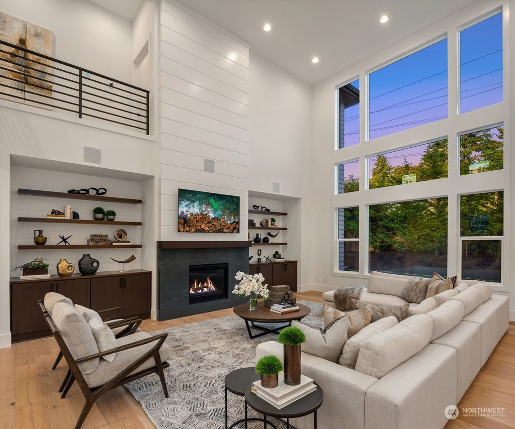 Photo of 2596 136th Lane SE, Bellevue, WA 98005 (MLS # 2175457)