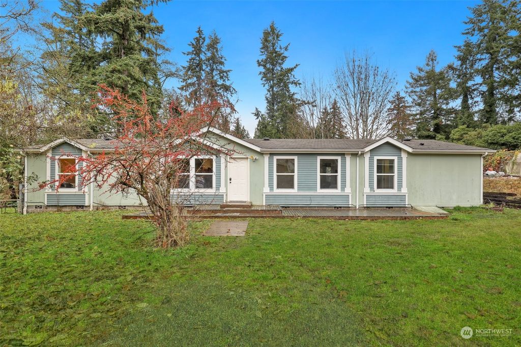 Photo of 33702 51st Avenue S, Auburn, WA 98001 (MLS # 2019764)