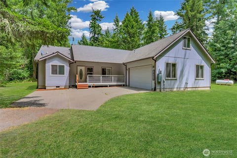 Photo of 16212 Chuckawa Lane SE, Yelm, WA 98597 (MLS # 2517504)