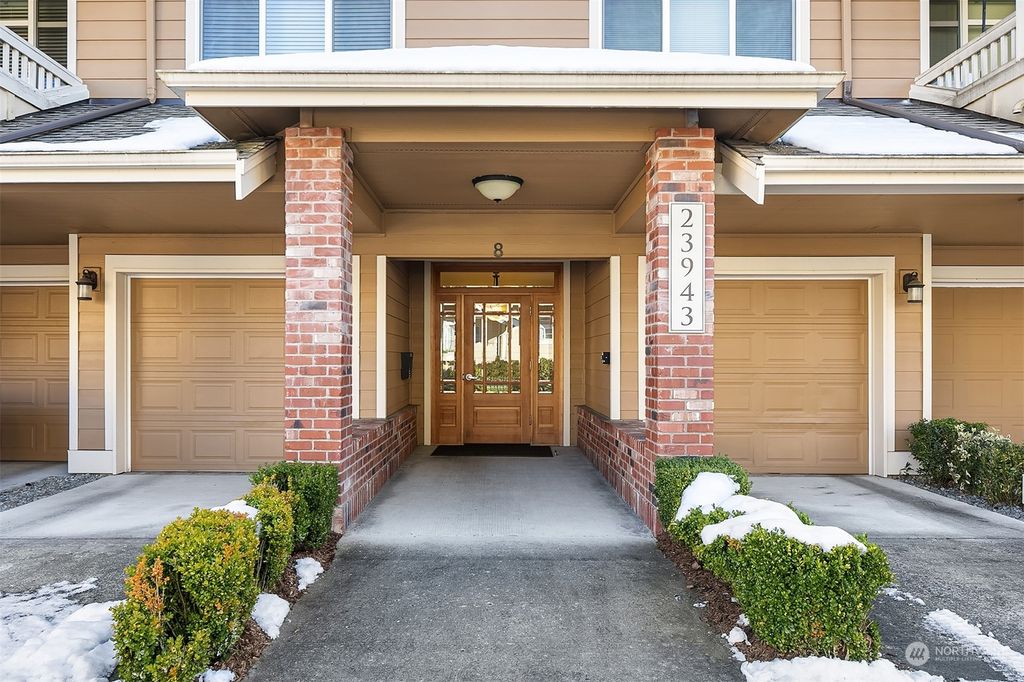 Photo of 23943 NE 115th Lane #102, Redmond, WA 98053 (MLS # 2330790)