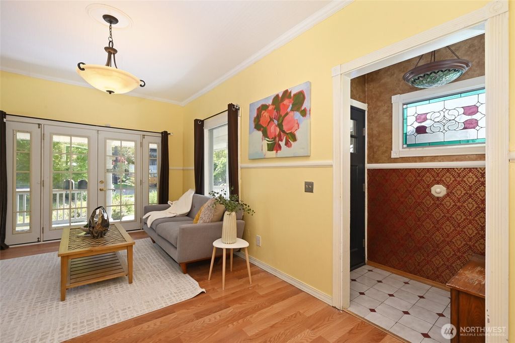 Photo of 7333 39th Avenue SW, Seattle, WA 98136 (MLS # 2392535)