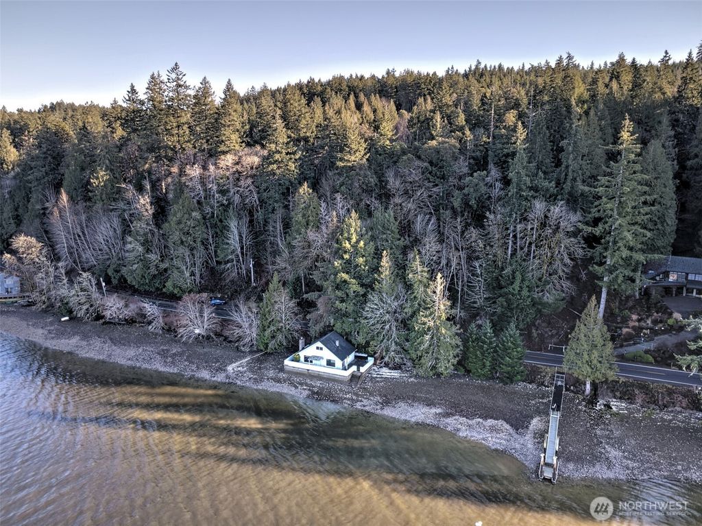 Photo of 11181 E State Route 106, Union, WA 98592 (MLS # 2477622)