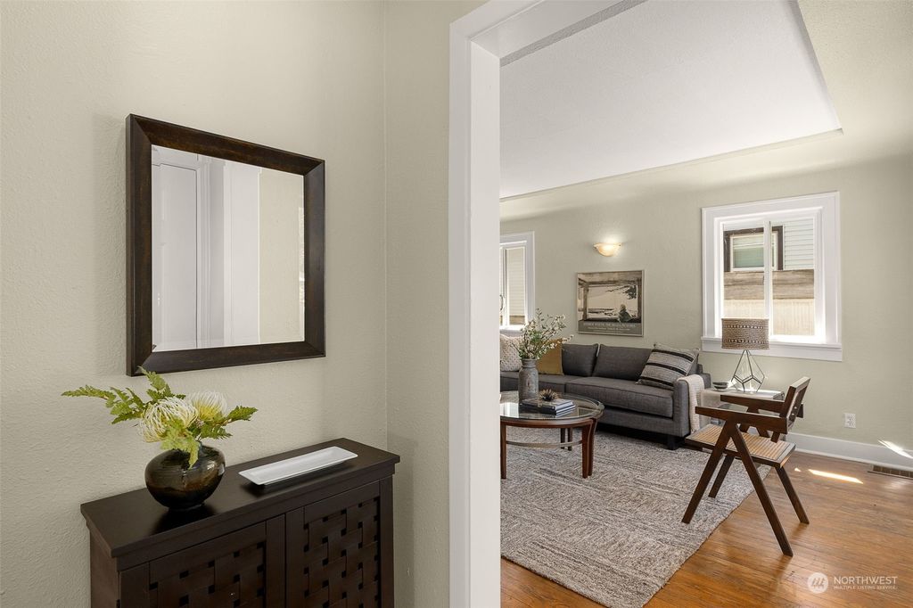 Photo of 5246 21st Avenue SW, Seattle, WA 98106 (MLS # 2269288)
