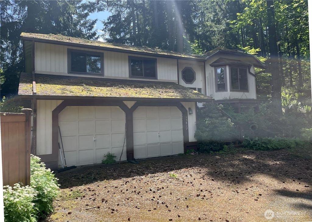 Photo of 15817 SE Newport Way Way, Bellevue, WA 98006 (MLS # 2407540)