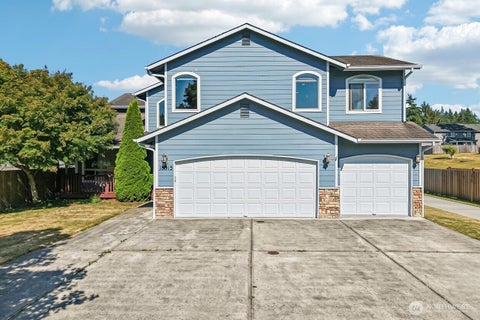 Photo of 18915 42nd Drive NE, Arlington, WA 98223 (MLS # 2550748)