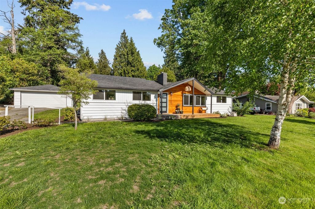 Photo of 23101 32nd Avenue W, Brier, WA 98036 (MLS # 2069009)