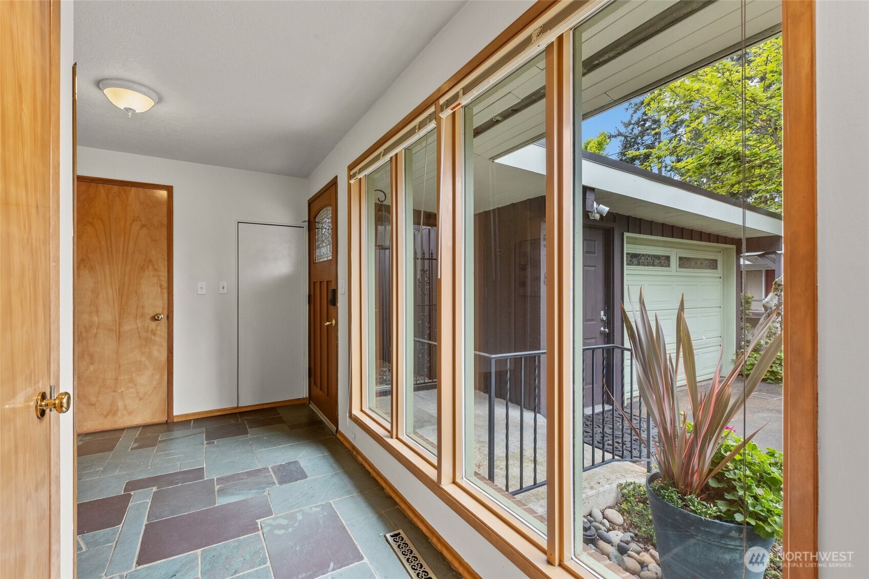 518 N 175th Street