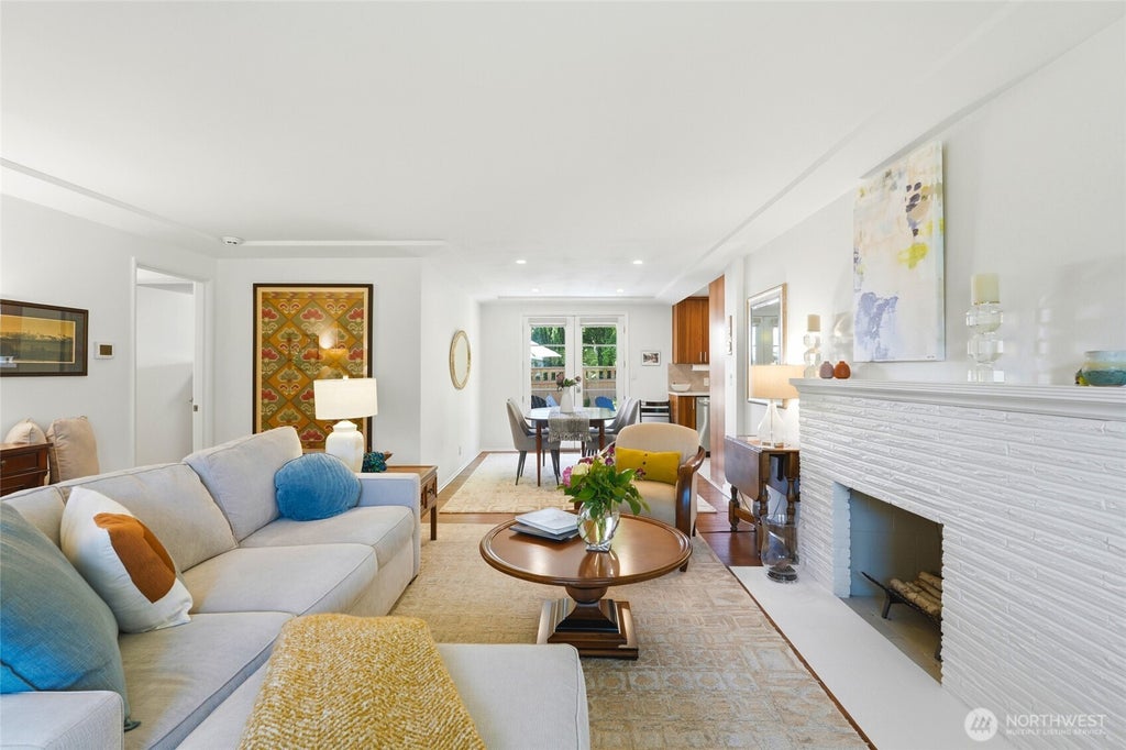 Photo of 1227 NW 120th Street, Seattle, WA 98177 (MLS # 2538286)