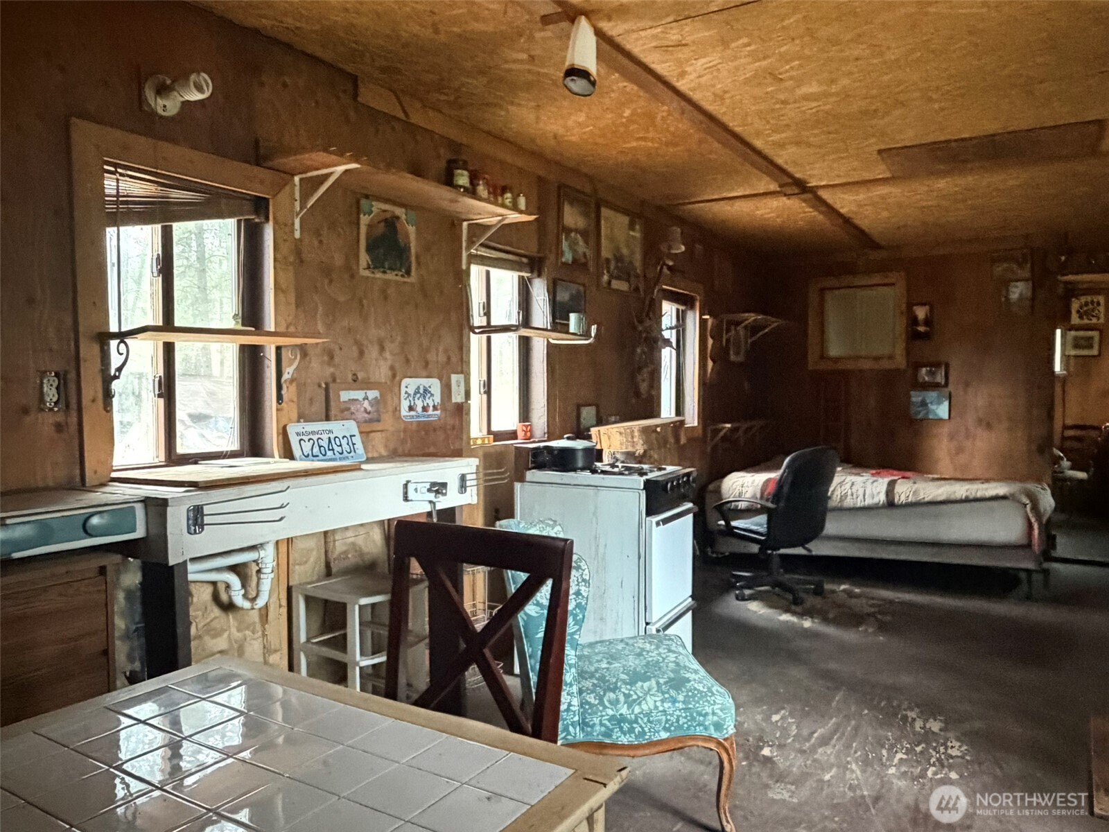 26246 Highway 395 N