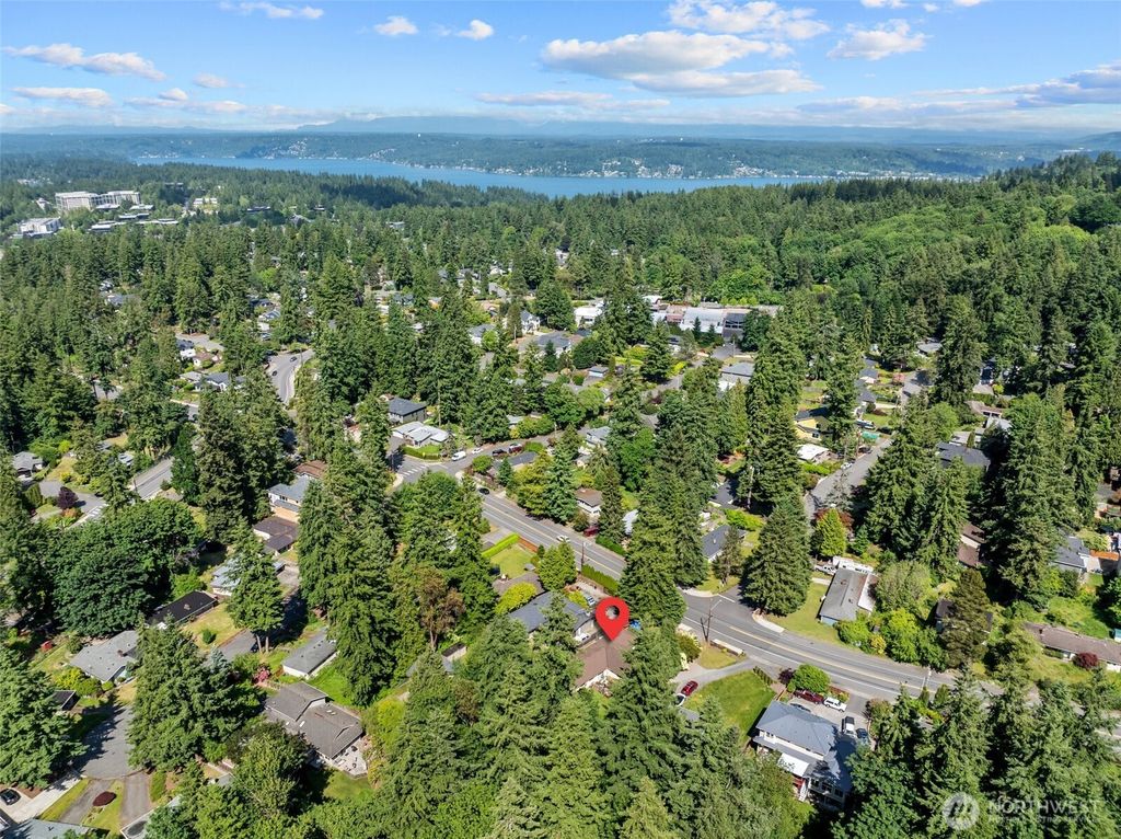 Photo of 4335 150th Avenue SE, Bellevue, WA 98006 (MLS # 2385024)