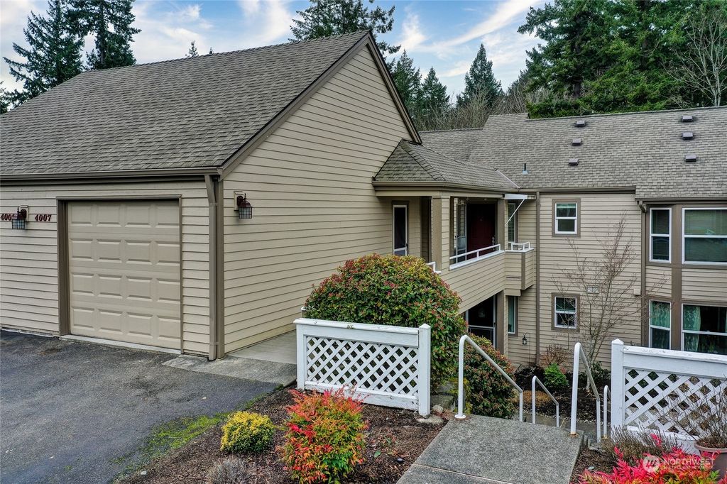 Photo of 4007 220th Place SE #2126, Issaquah, WA 98029 (MLS # 2029299)